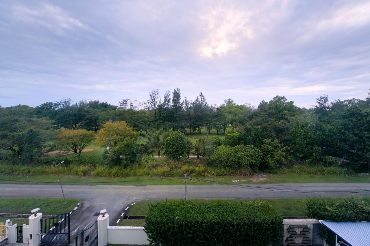Aa Residen Luxury Condo Homestay 18Mins Walk Tanjung Aru Beach & Golf Course, Not Beach Side Resort Kota Kinabalu Ngoại thất bức ảnh