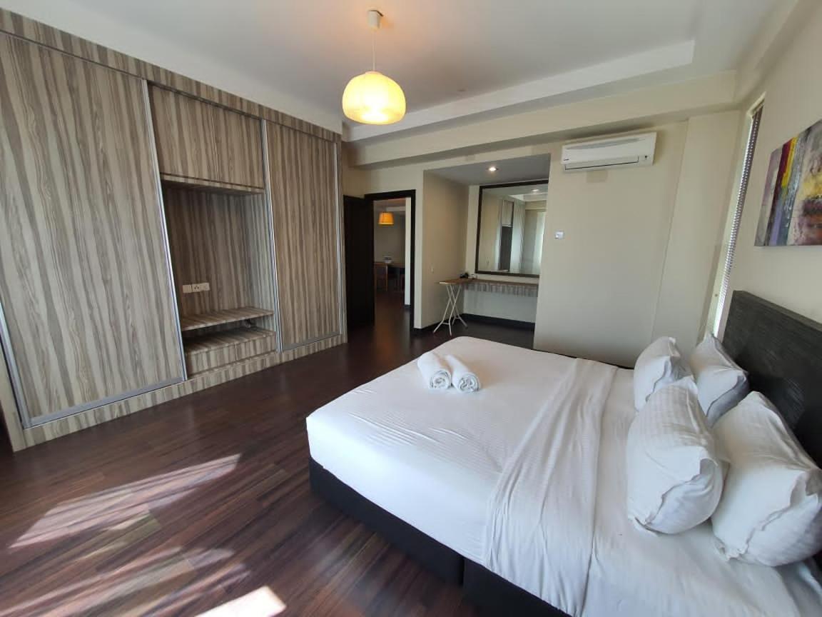 Aa Residen Luxury Condo Homestay 18Mins Walk Tanjung Aru Beach & Golf Course, Not Beach Side Resort Kota Kinabalu Ngoại thất bức ảnh