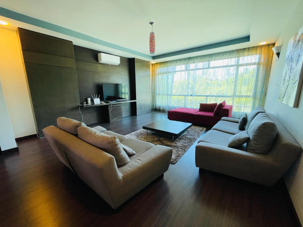 Aa Residen Luxury Condo Homestay 18Mins Walk Tanjung Aru Beach & Golf Course, Not Beach Side Resort Kota Kinabalu Ngoại thất bức ảnh