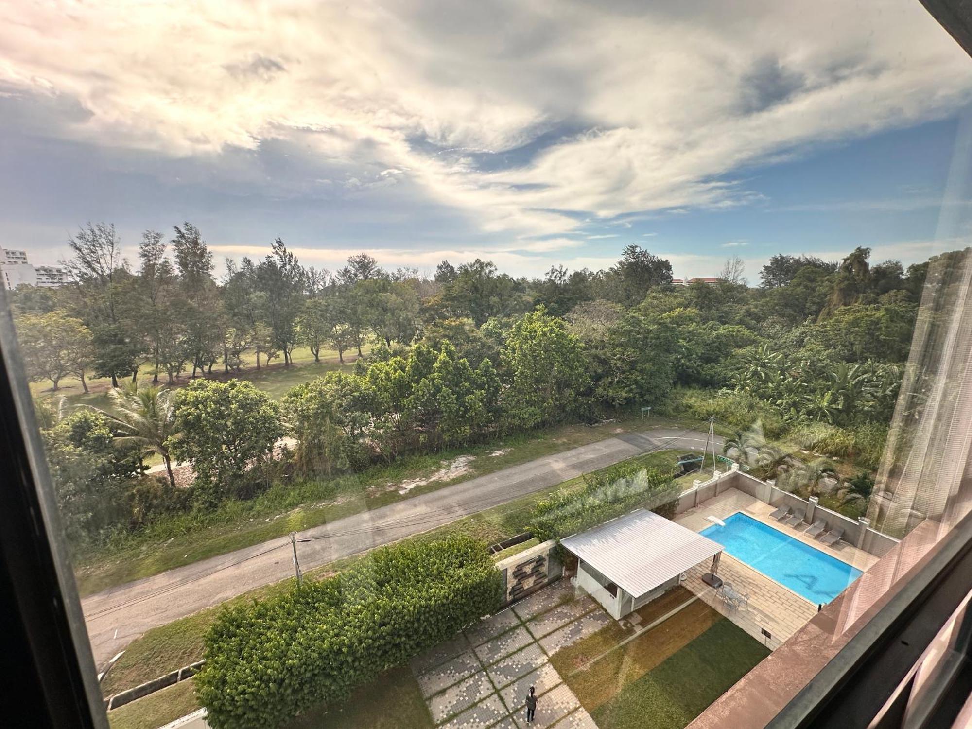 Aa Residen Luxury Condo Homestay 18Mins Walk Tanjung Aru Beach & Golf Course, Not Beach Side Resort Kota Kinabalu Ngoại thất bức ảnh