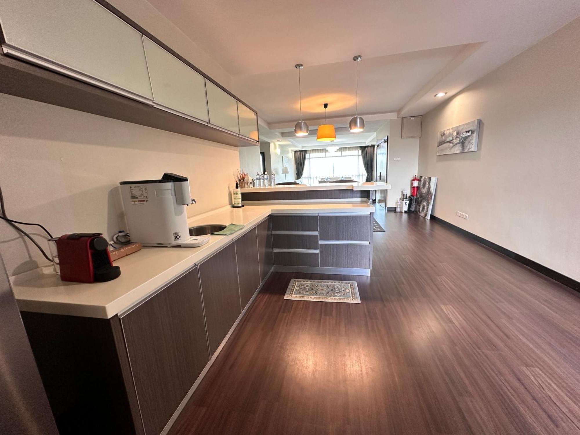 Aa Residen Luxury Condo Homestay 18Mins Walk Tanjung Aru Beach & Golf Course, Not Beach Side Resort Kota Kinabalu Ngoại thất bức ảnh