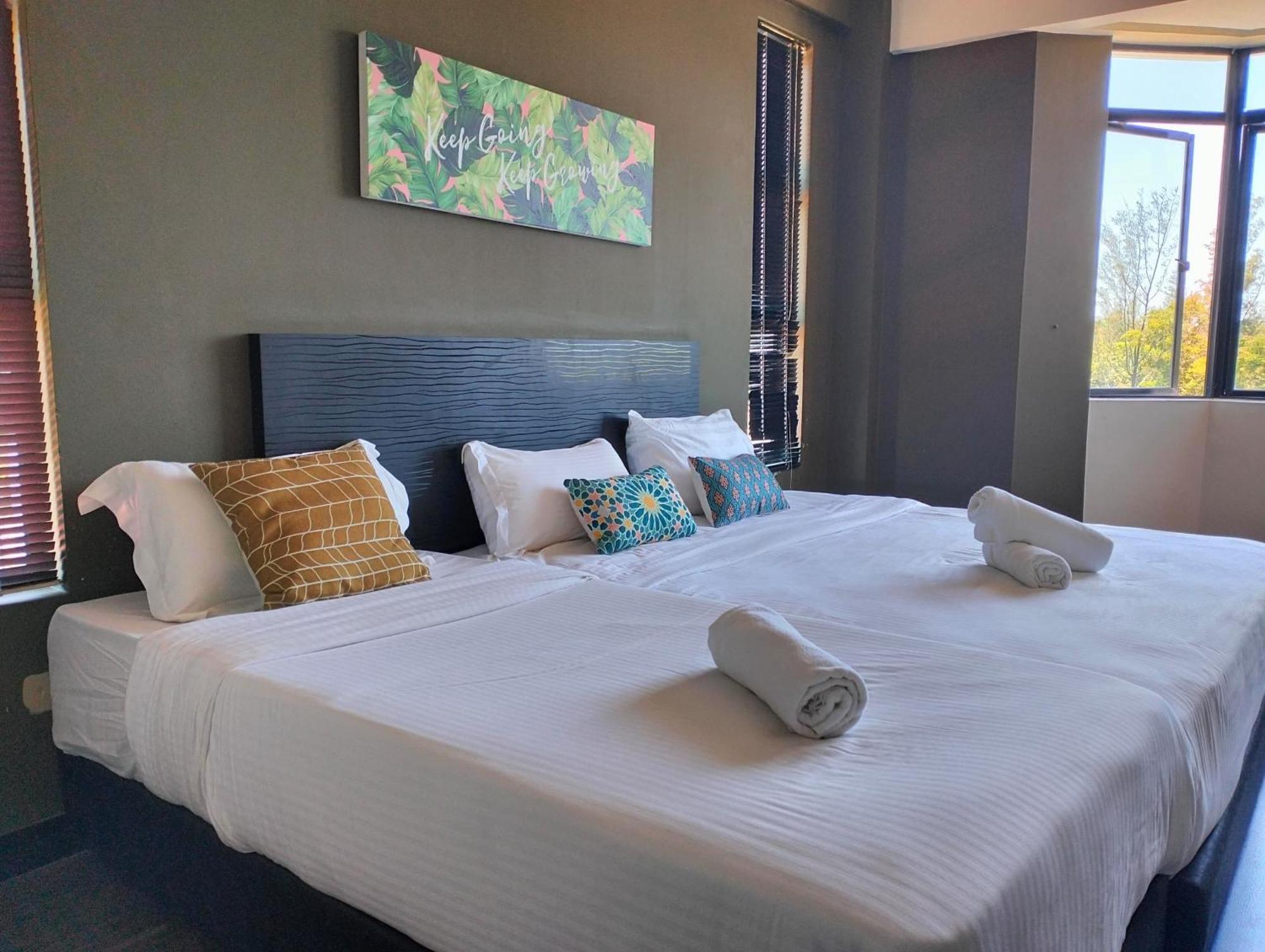 Aa Residen Luxury Condo Homestay 18Mins Walk Tanjung Aru Beach & Golf Course, Not Beach Side Resort Kota Kinabalu Ngoại thất bức ảnh